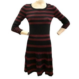 Max Studio long sleeve stretchy striped dress small S